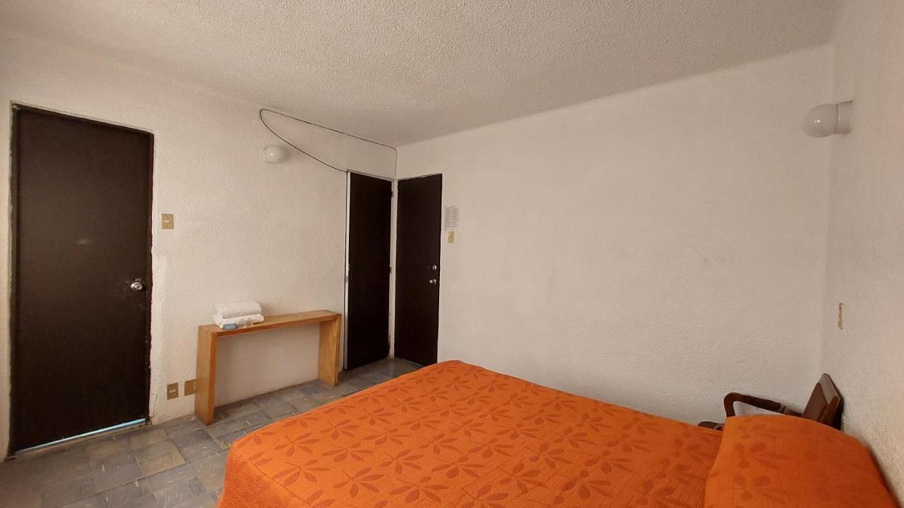 Residencias Senorial Città del Messico Esterno foto