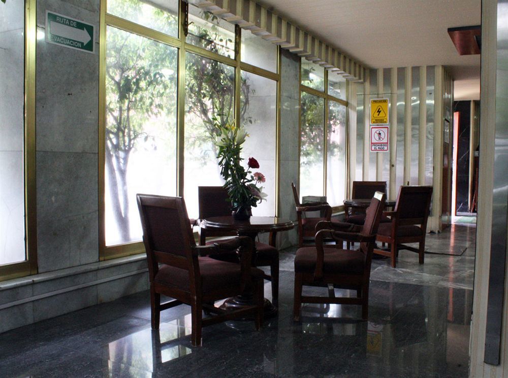 Residencias Senorial Città del Messico Esterno foto