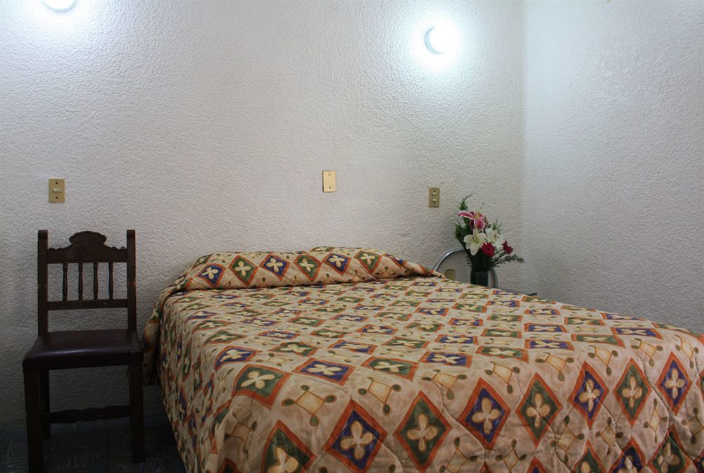 Residencias Senorial Città del Messico Esterno foto