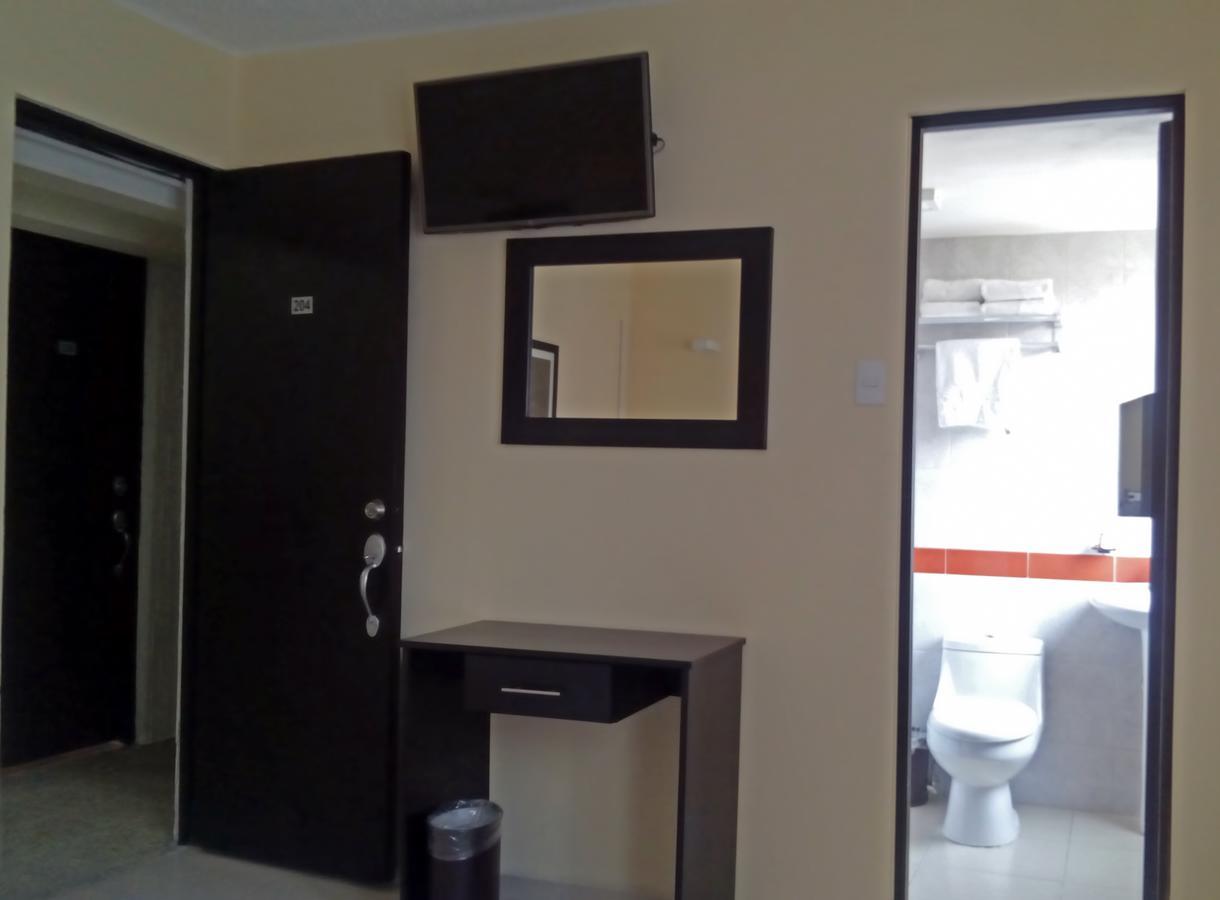 Residencias Senorial Città del Messico Esterno foto